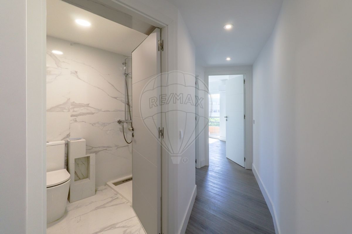 listing 125061021-1284 picture-0