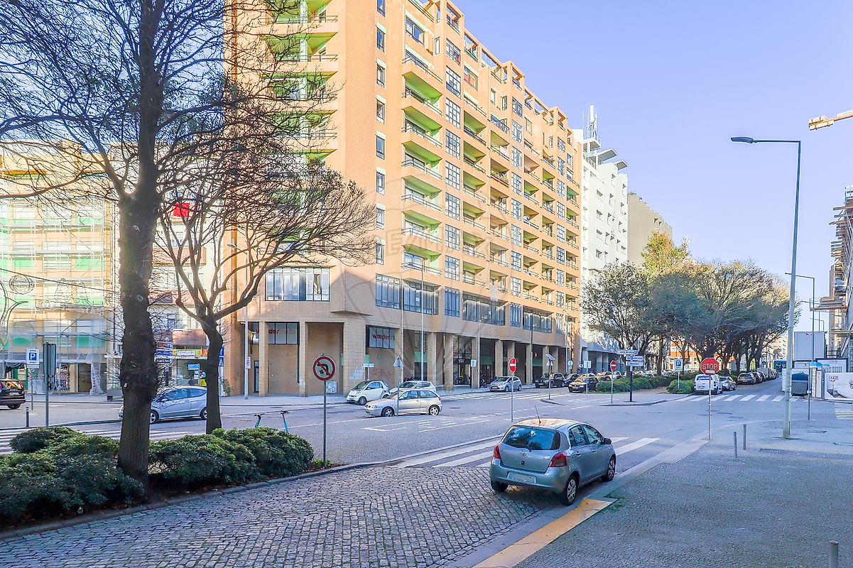 listing 125061021-1284 picture-0