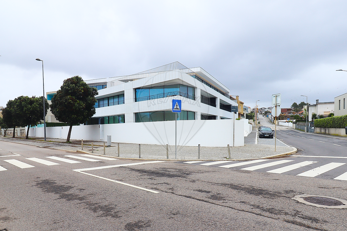 Apartamento T3 à venda em Vila Nova de Gaia