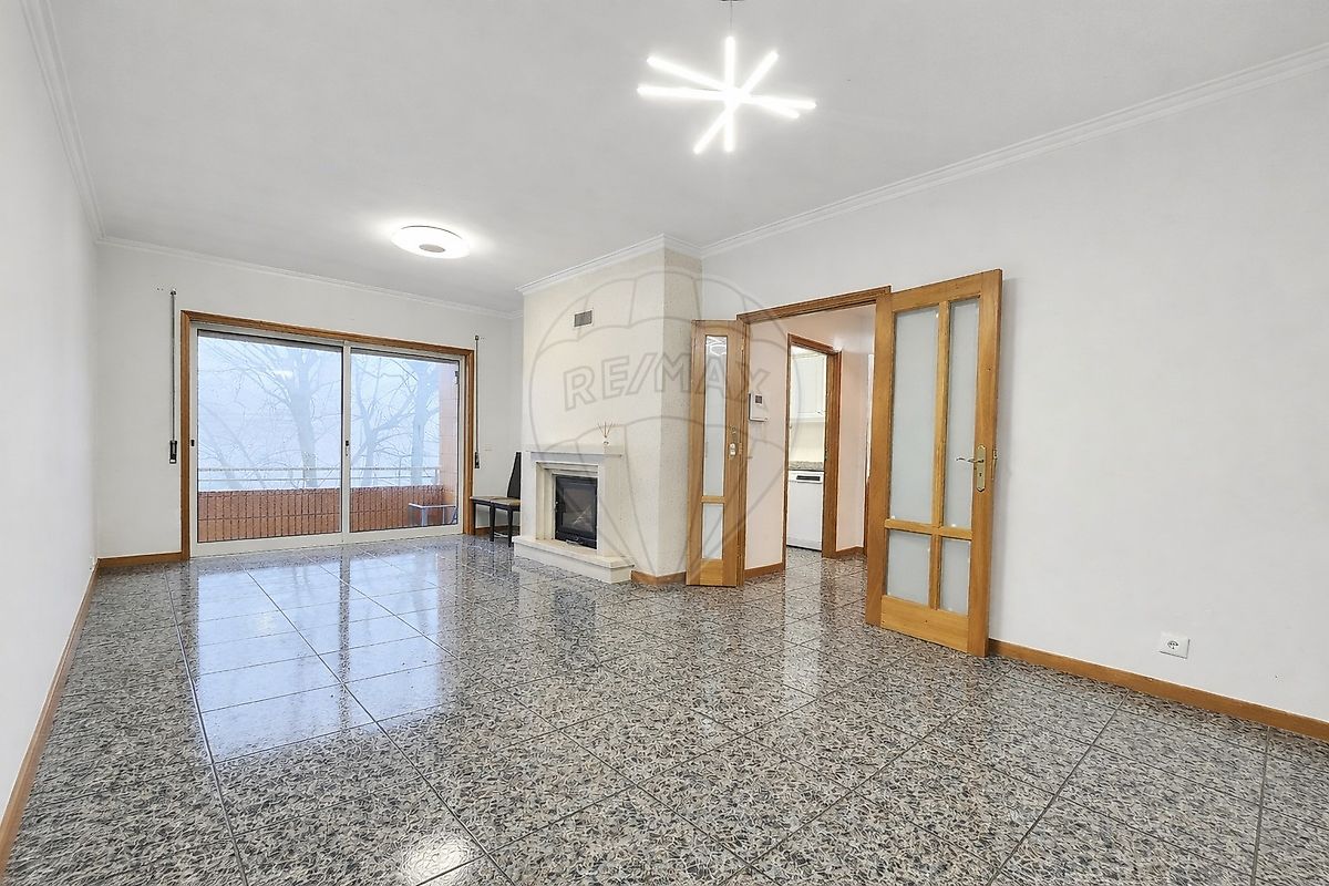 Apartamento T2 à venda em Vila Nova de Gaia