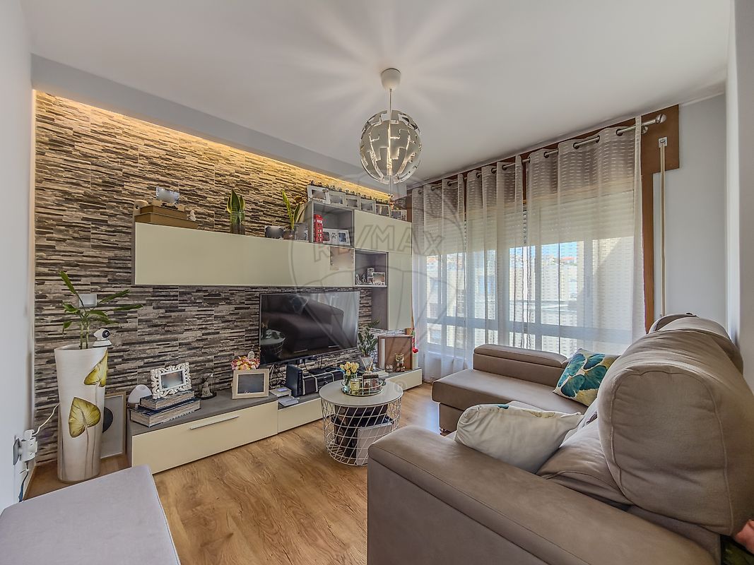 Apartamento T1 à venda em Gondomar