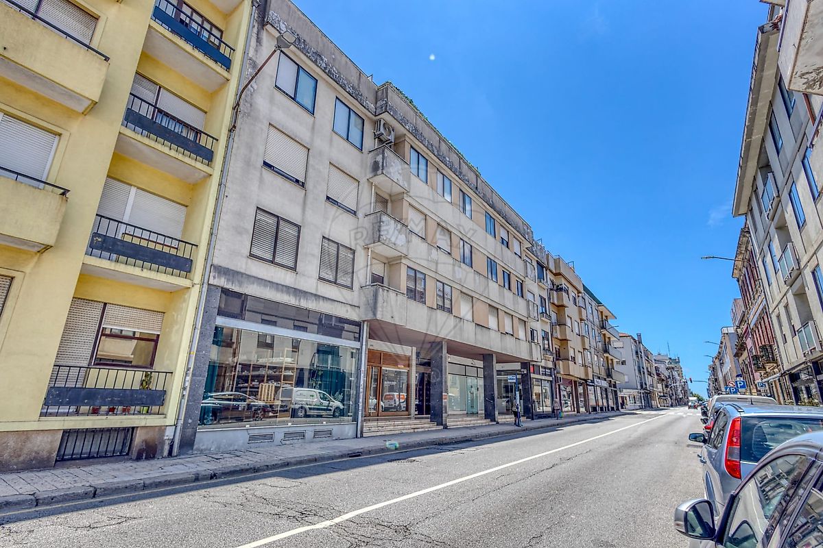 Apartamento T1 à venda em Porto