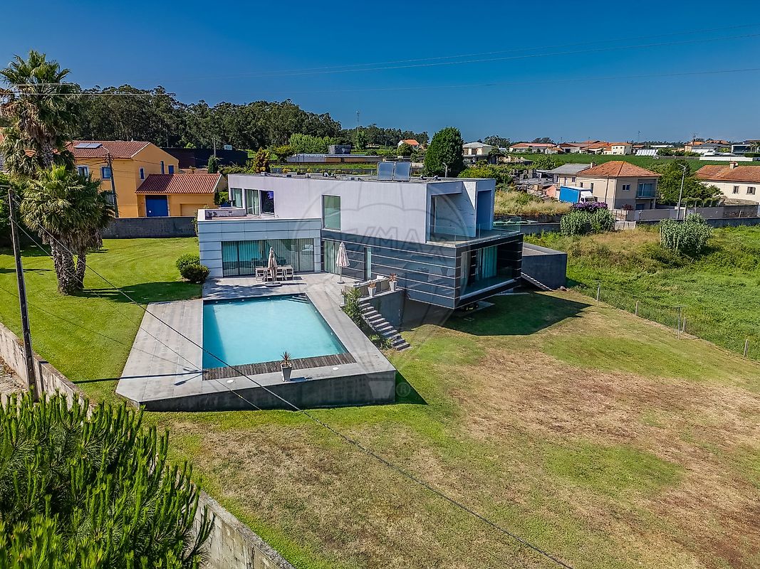 Apartamento T5 à venda em Vila do Conde