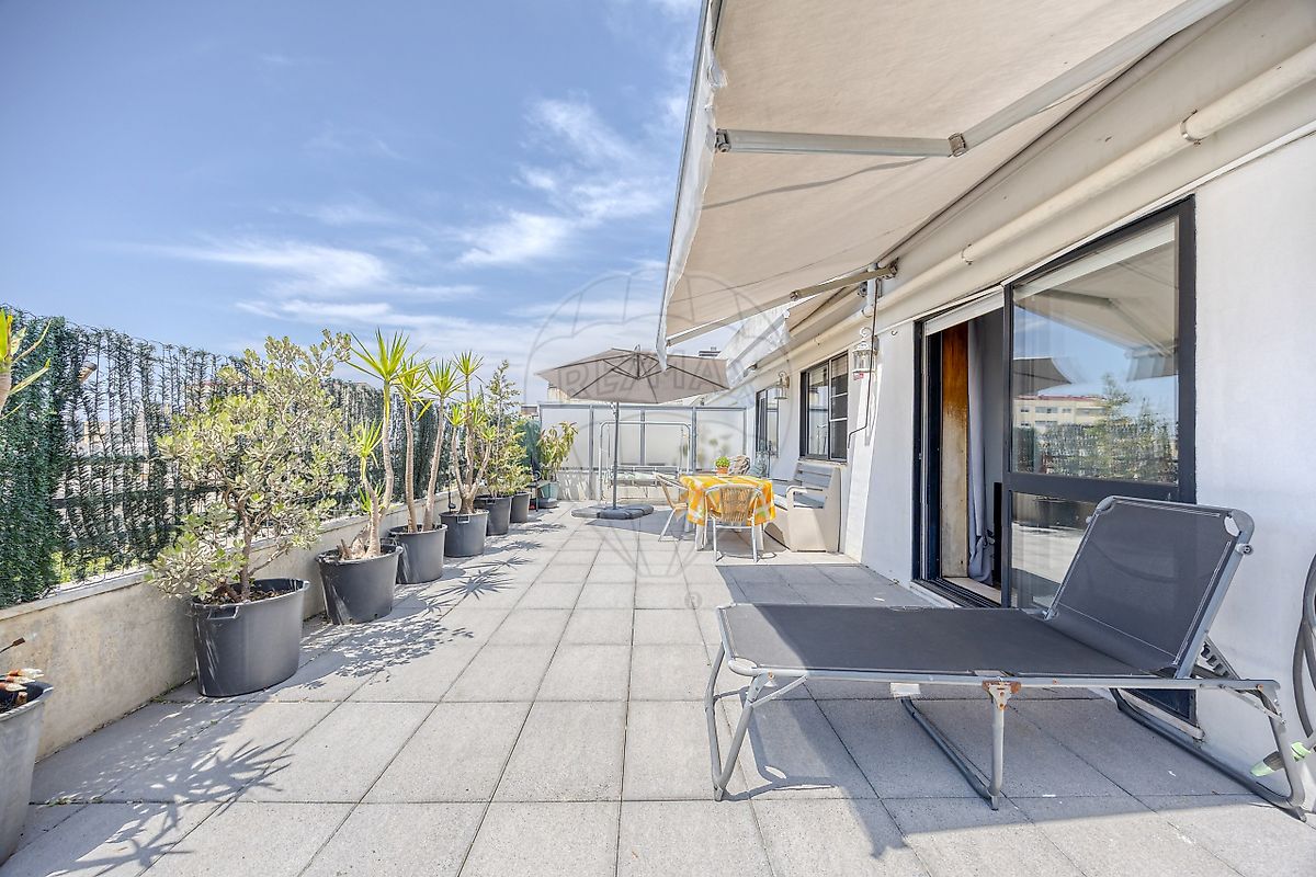 Apartamento T3 à venda em Vila Nova de Gaia