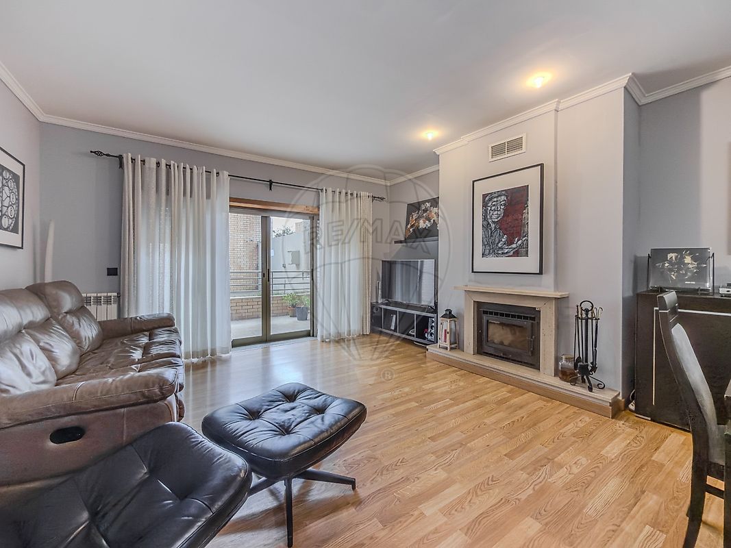 Apartamento T2 à venda em Vila Nova de Gaia