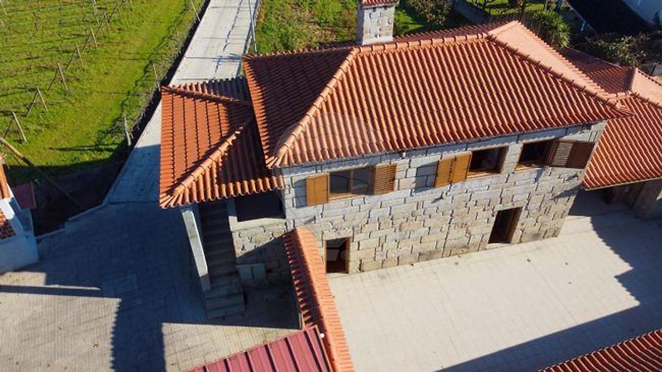 Apartamento T3 à venda em Paredes