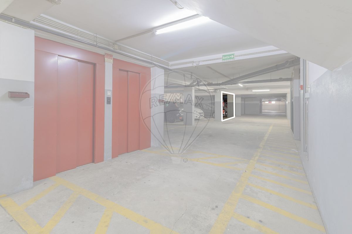 Apartamento T4 à venda em Mafamude e Vilar do Paraíso, Vila Nova de Gaia — foto 31