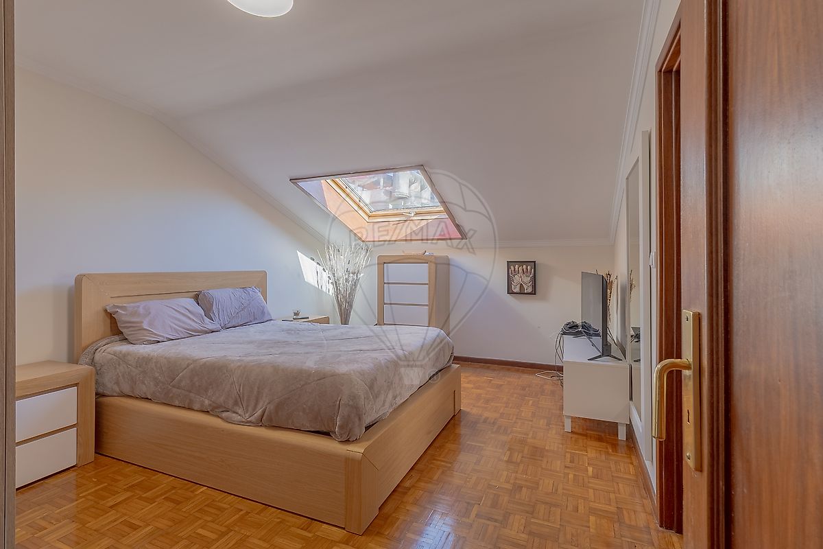 Apartamento T4 à venda em Mafamude e Vilar do Paraíso, Vila Nova de Gaia — foto 17