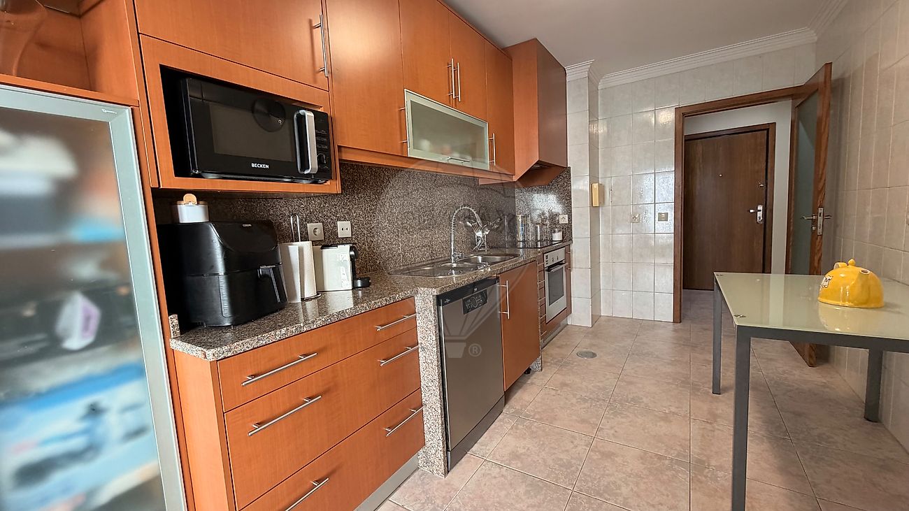 Apartamento T2 à venda em Vila Nova de Gaia