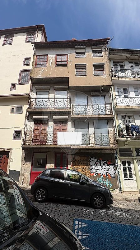 Apartamento à venda em Porto