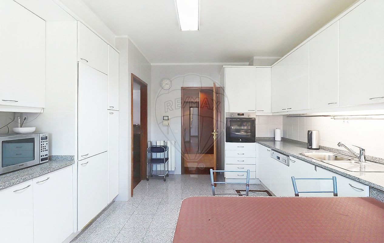 Apartamento T3 à venda em São Mamede de Infesta e Senhora da Hora, Matosinhos — foto 10