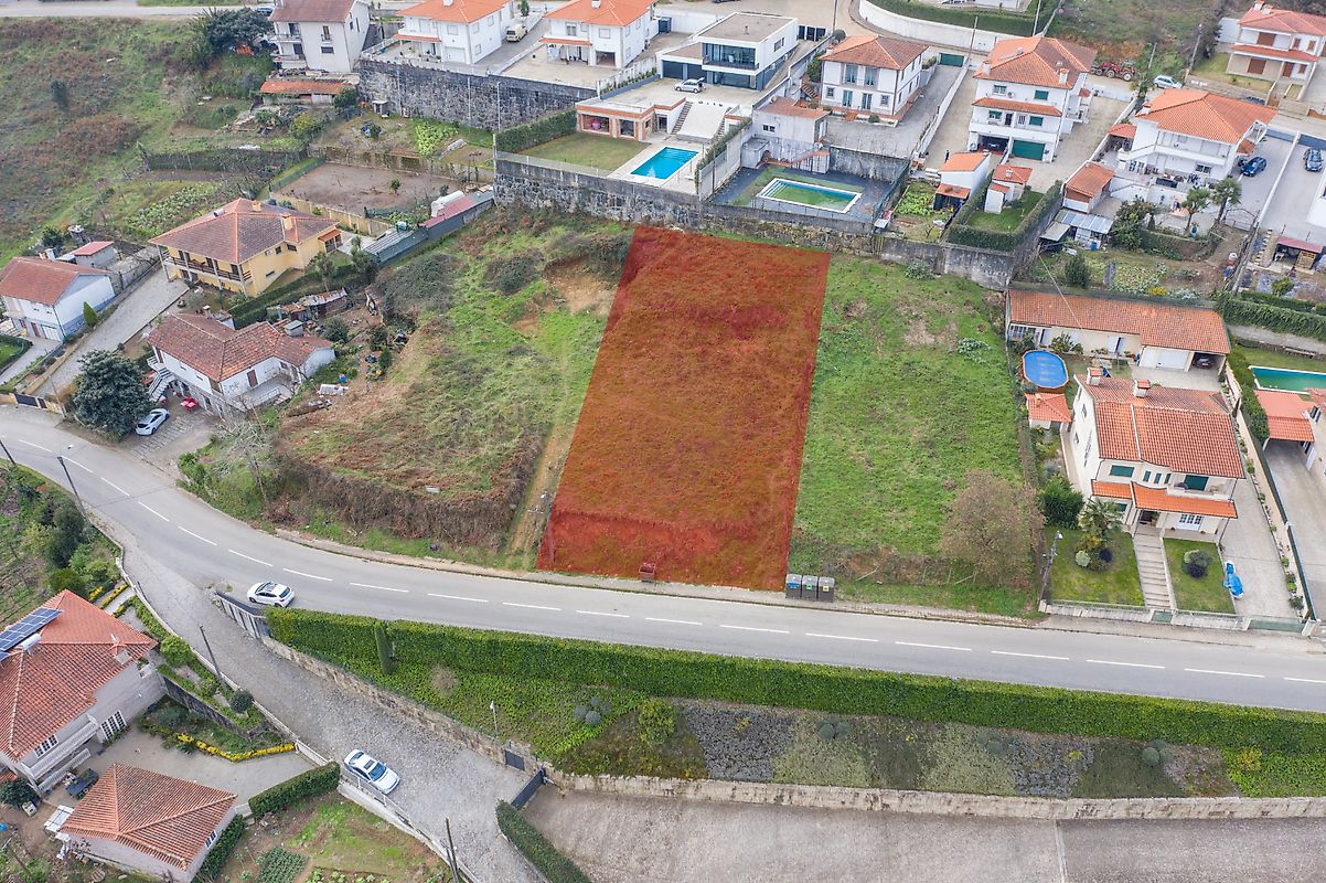 Terreno em Felgueiras