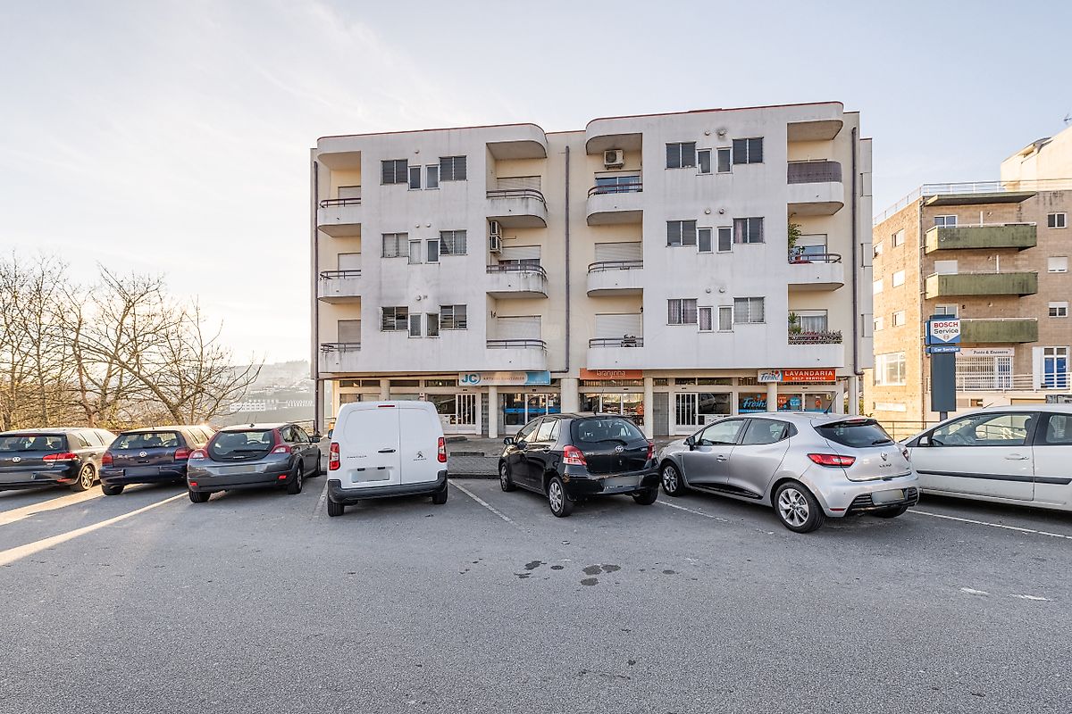 Apartamento T2 à venda em Amarante