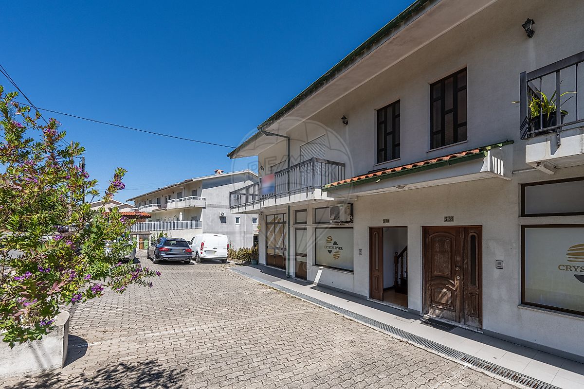 Apartamento T3 à venda em Felgueiras