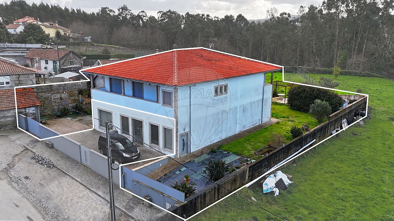 Apartamento T3 à venda em Felgueiras