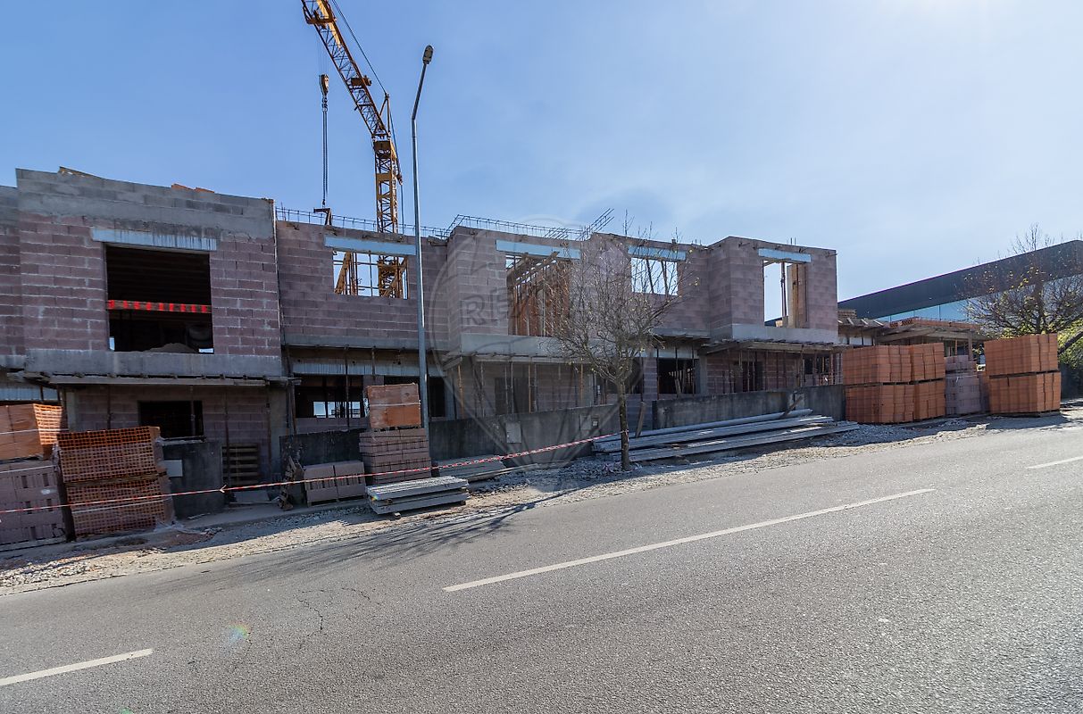 Moradia T3 à venda em Lousada