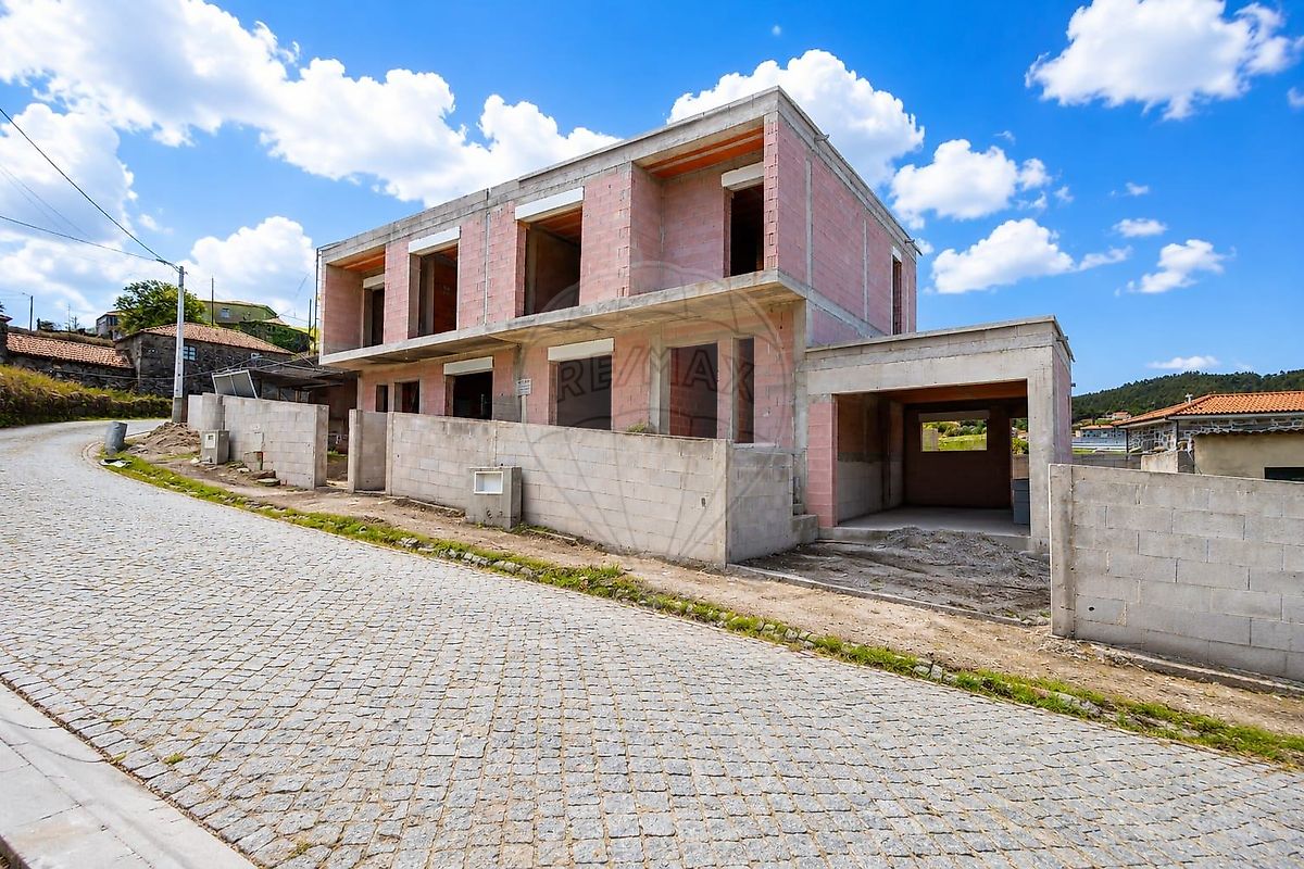 Moradia - Revinhade, Felgueiras, Porto