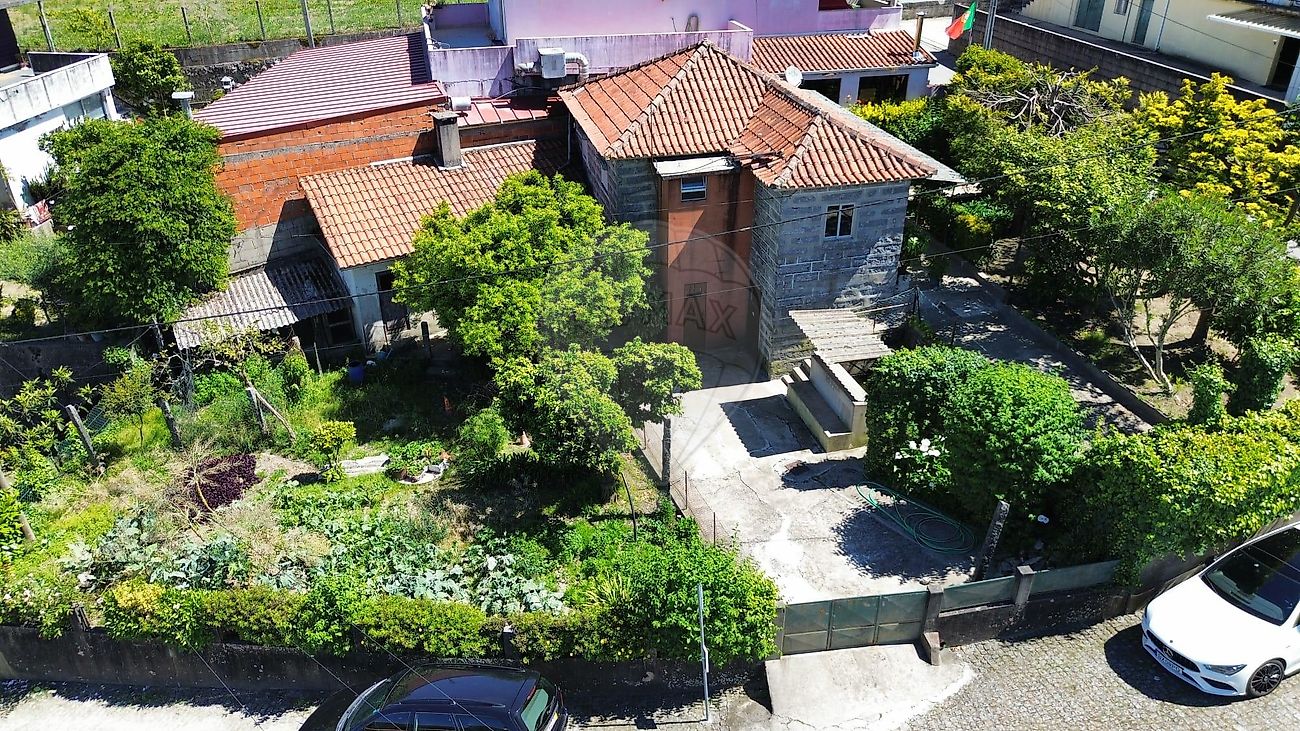 Moradia - Pombeiro de Ribavizela, Felgueiras, Porto