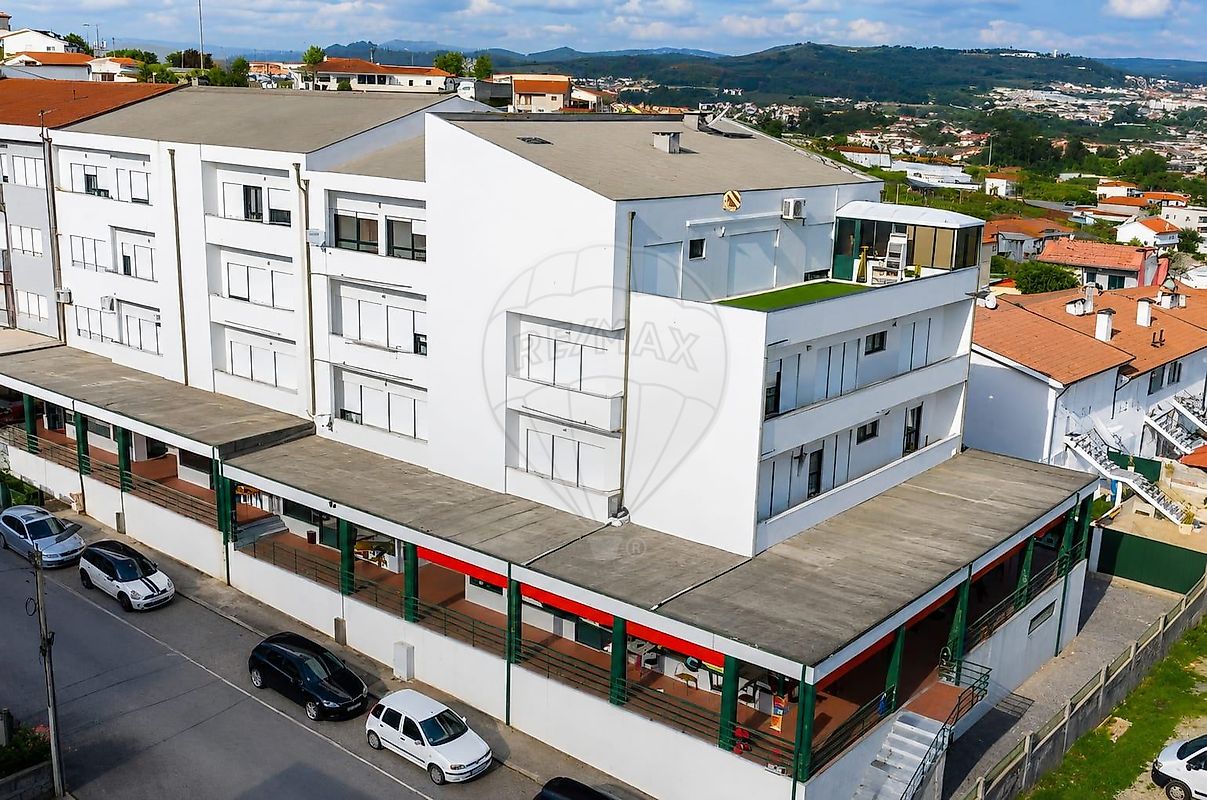 Apartamento T3 à venda em Felgueiras
