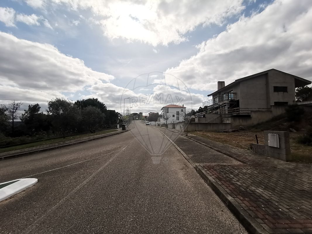 listing 125091010-925 picture-0