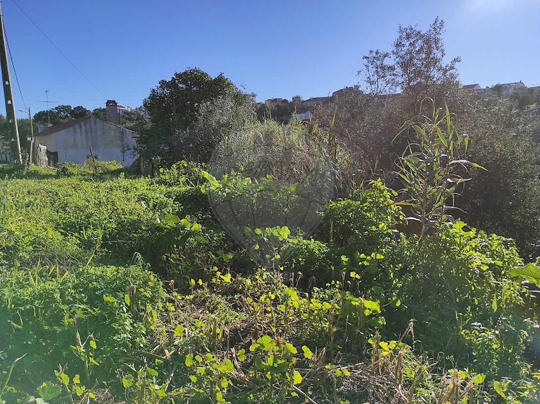 Terreno à venda em Constância