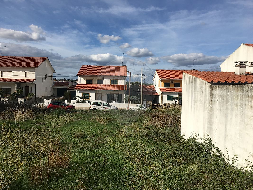 Terreno - Abrantes (São Vicente e São João) e Alferrarede, Abrantes, Santarém