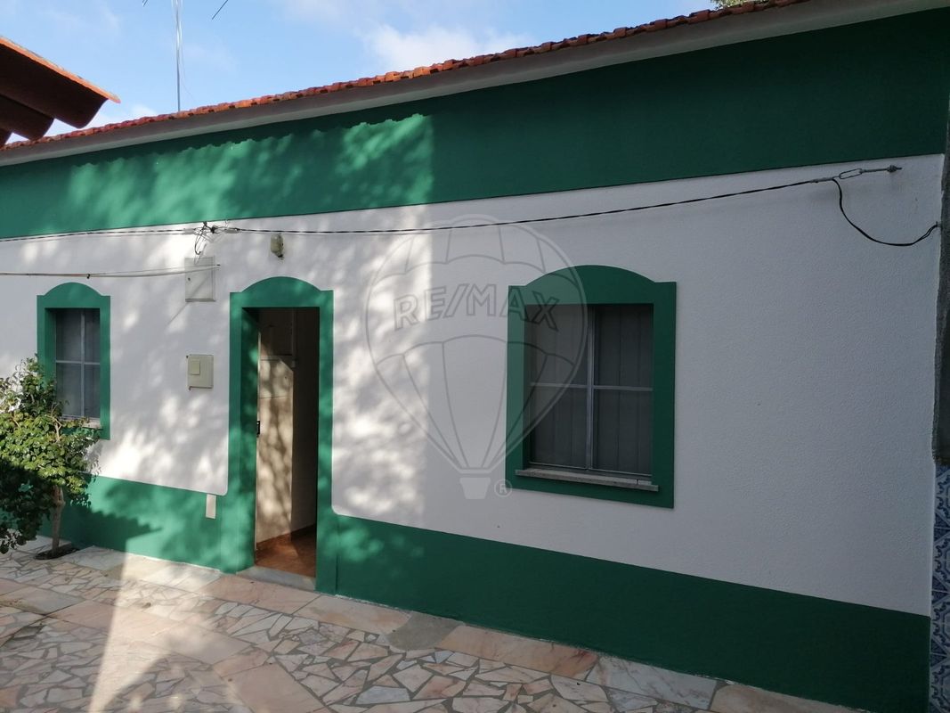 Moradia T2 para venda