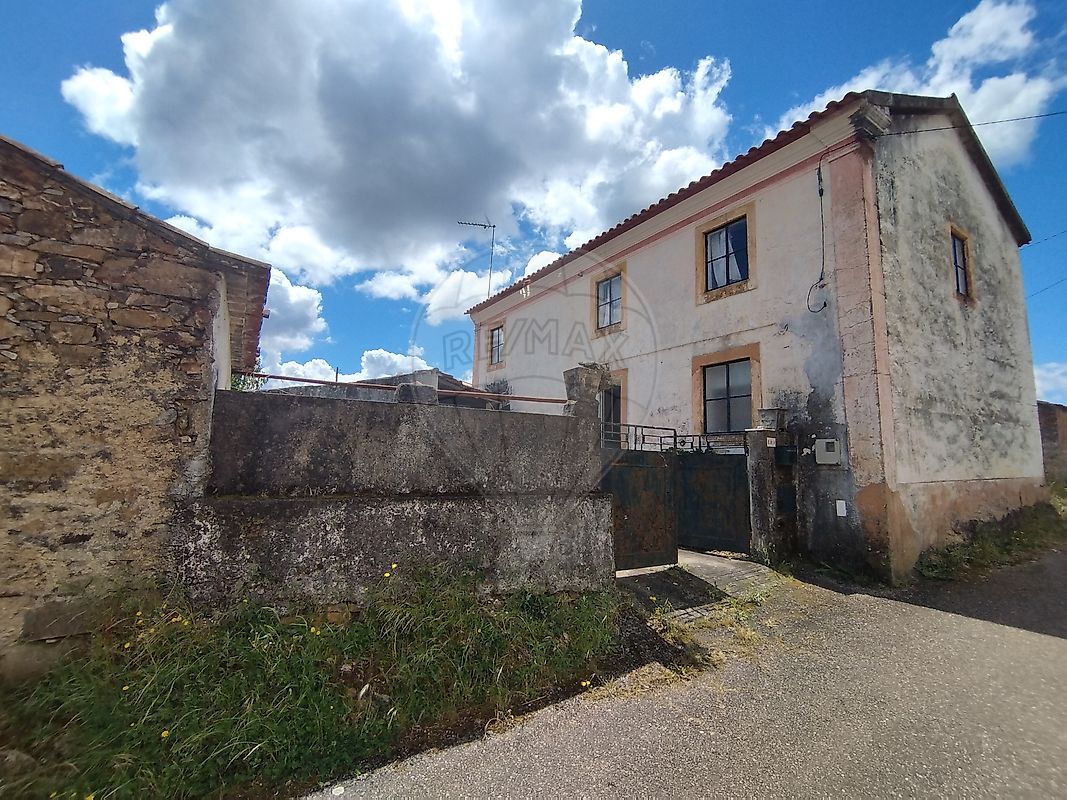 Moradia T6 à venda em Mação