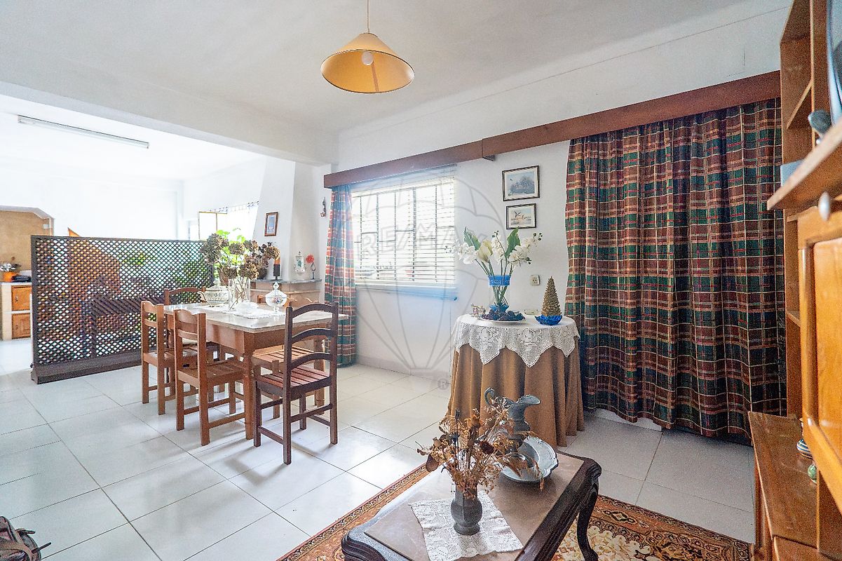 listing 125091037-36 picture-0