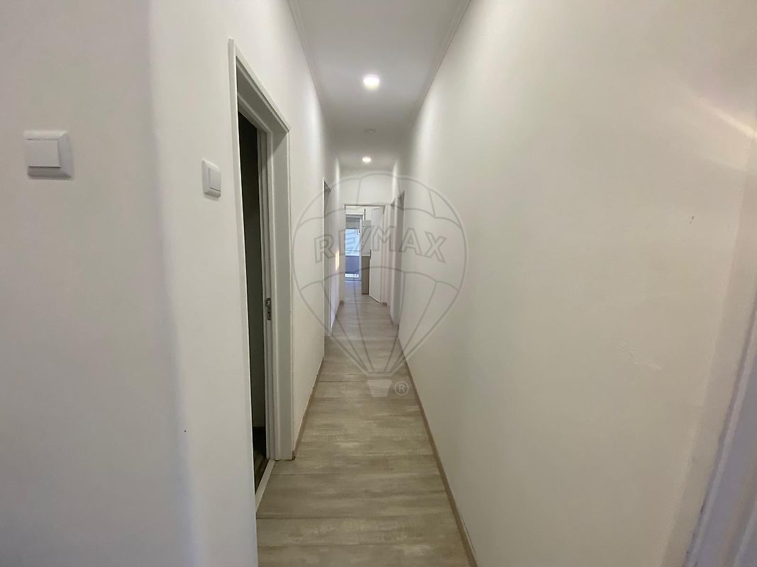 listing 125091043-28 picture-0