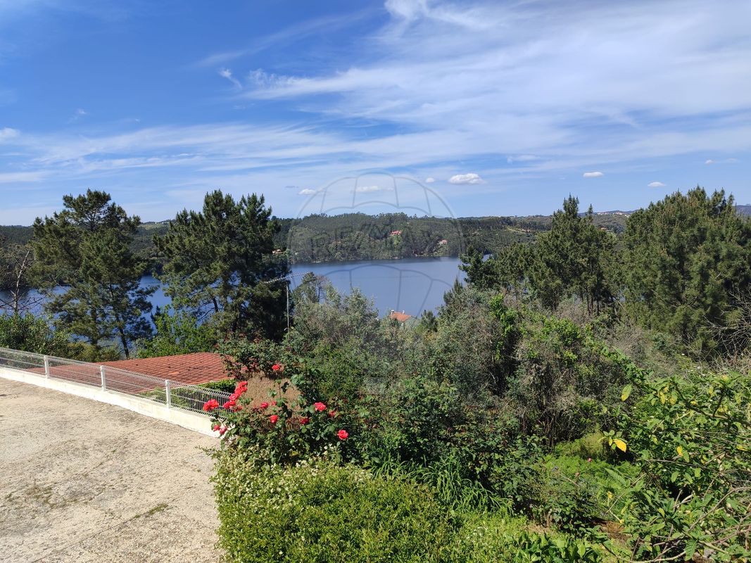 listing 125091031-74 picture-0