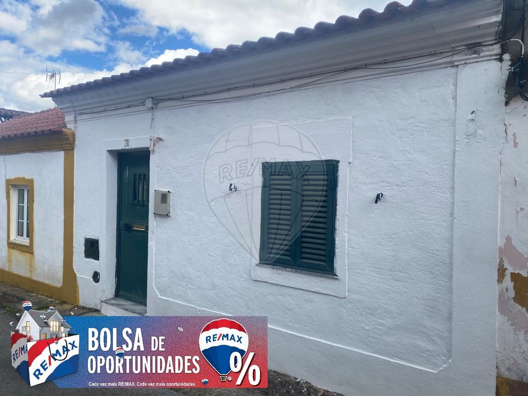 Moradia T2 para venda