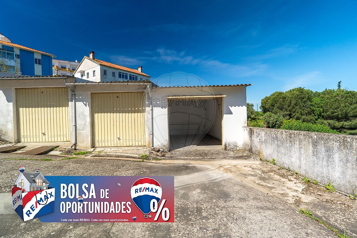 Garagem - Abrantes (São Vicente e São João) e Alferrarede, Abrantes, Santarém