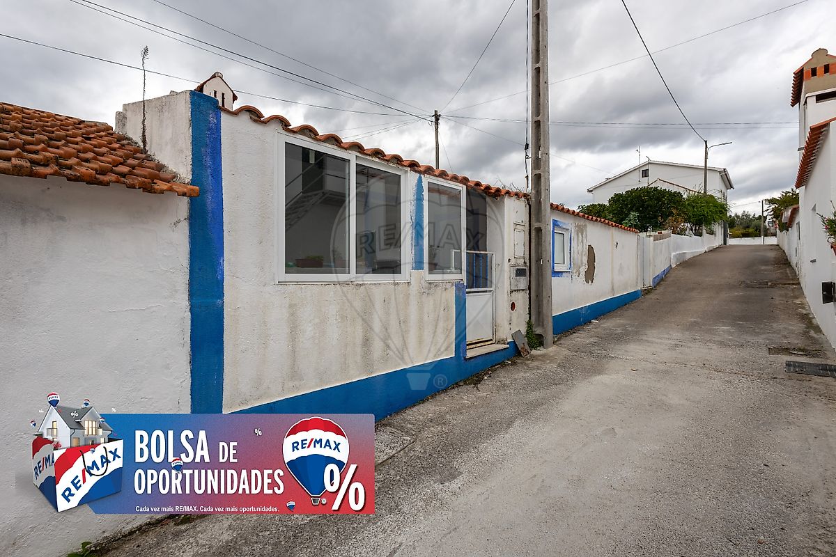 Moradia - São Facundo e Vale das Mós, Abrantes, Santarém