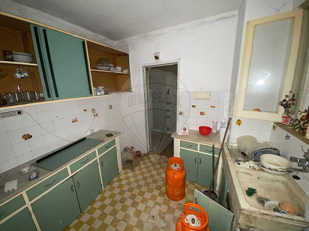 Prédio à venda em Abrantes