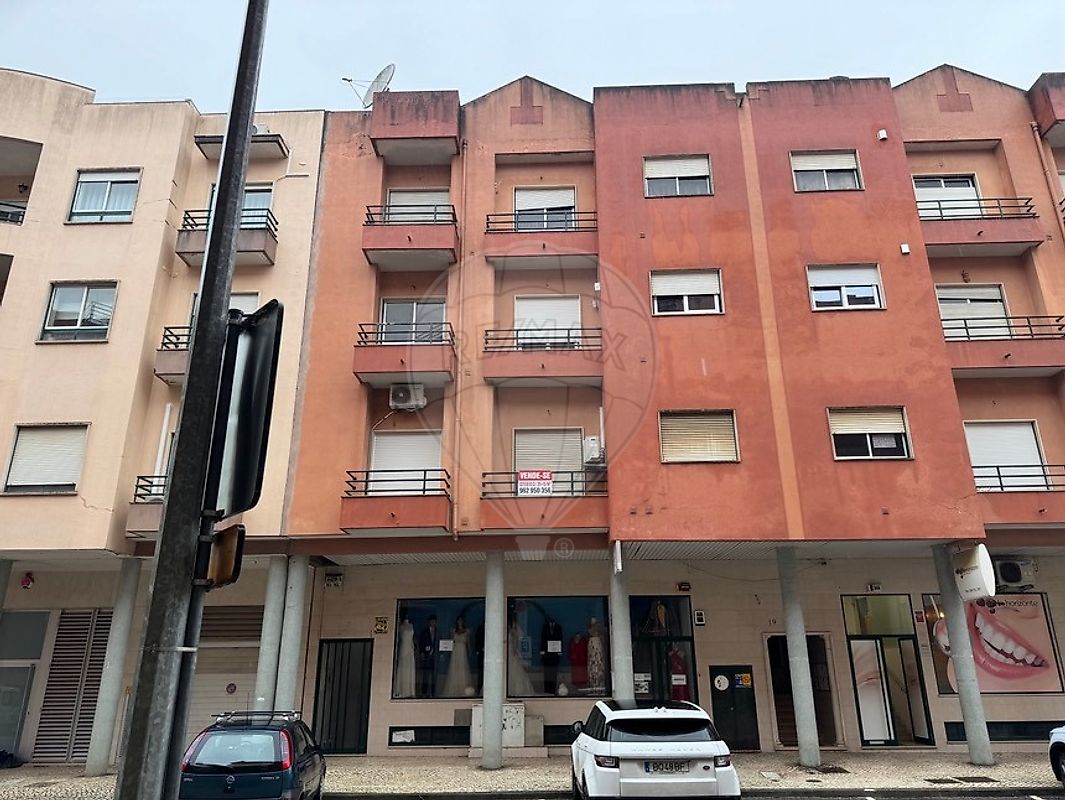 Apartamento T3 à venda em Entroncamento