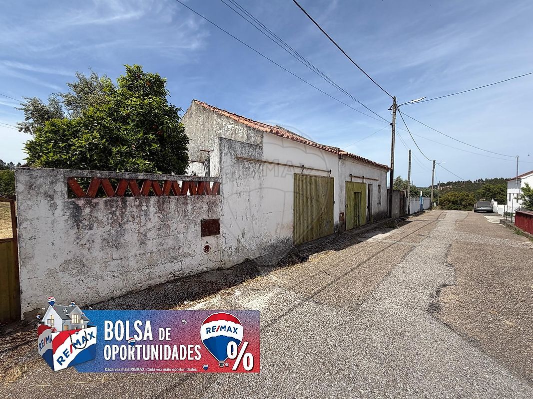 Moradia - Alvega e Concavada, Abrantes, Santarém