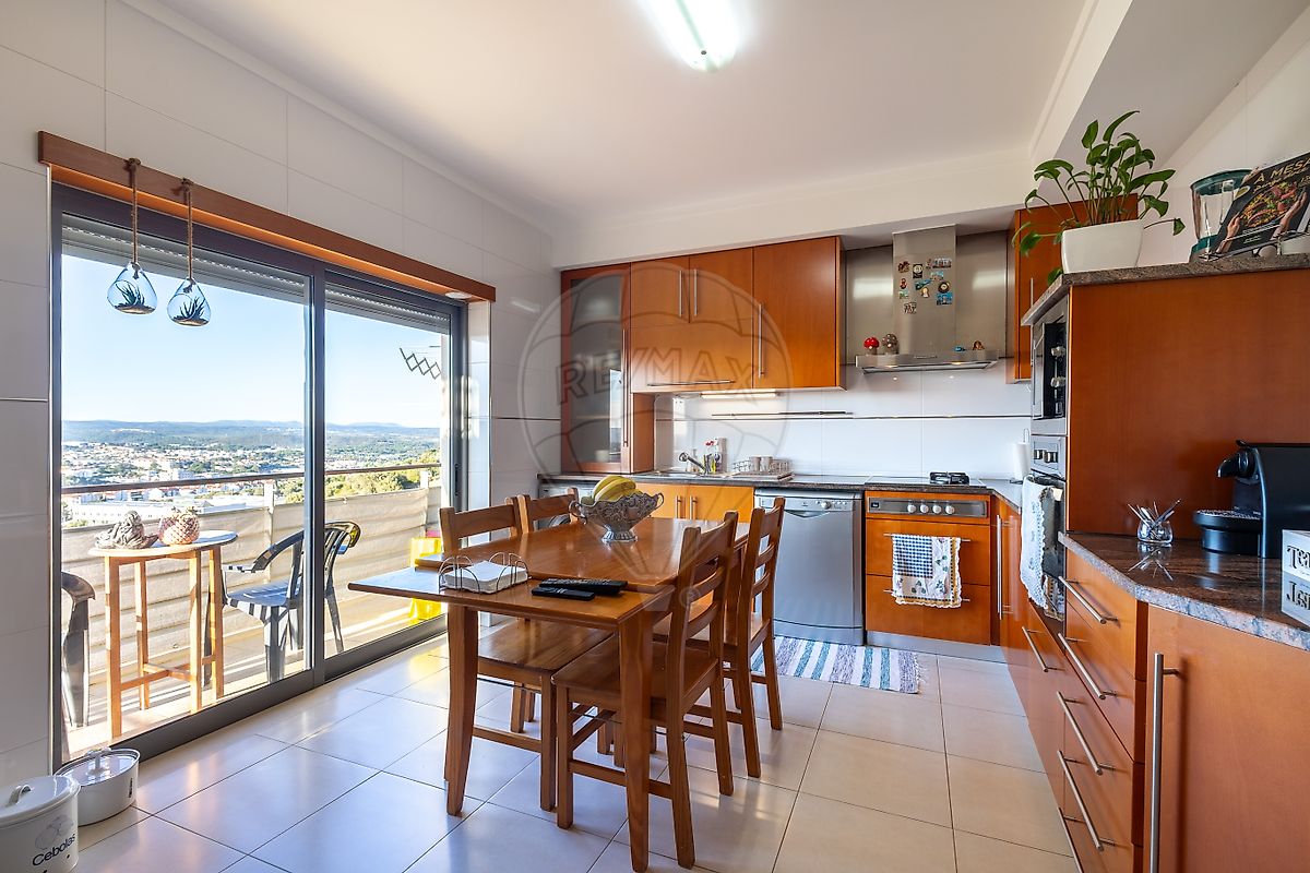 Apartamento T4 à venda em Abrantes (São Vicente e São João) e Alferrarede, Abrantes — foto 17