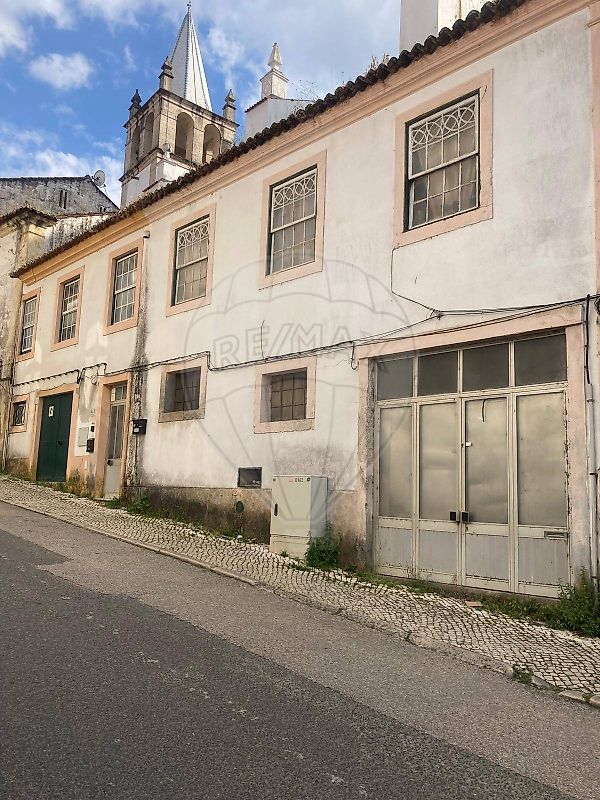 Apartamento T3 à venda em Abrantes