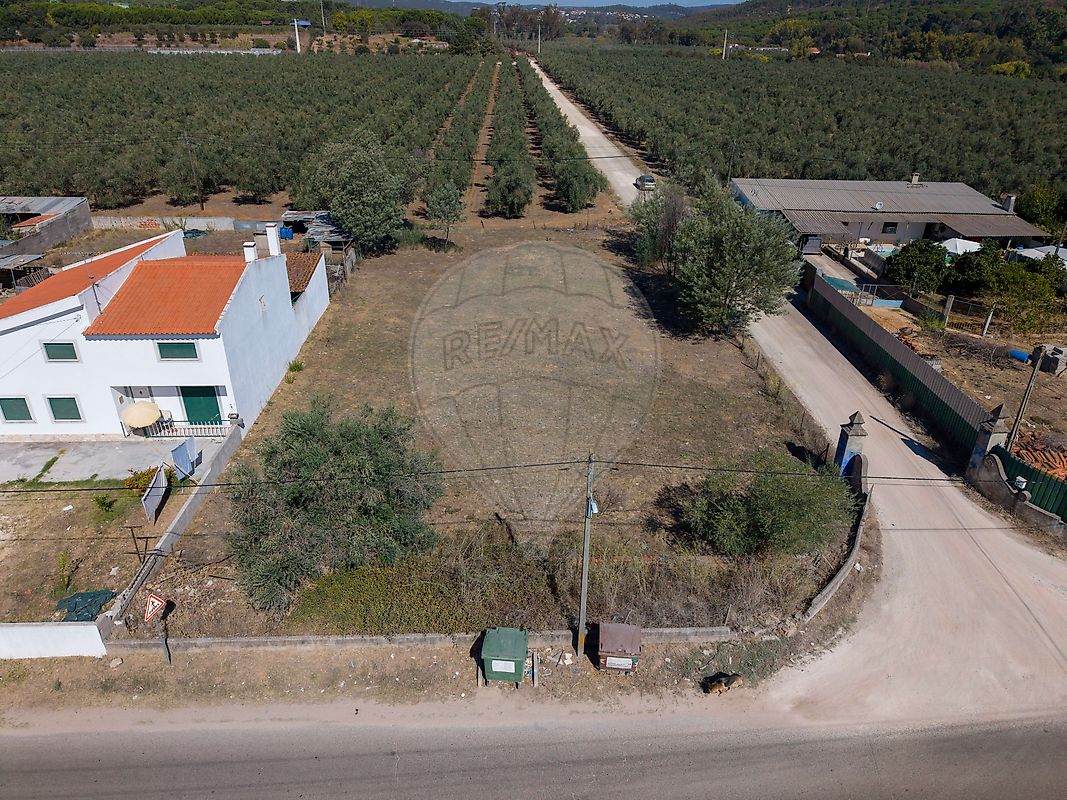 Terreno à venda em Abrantes