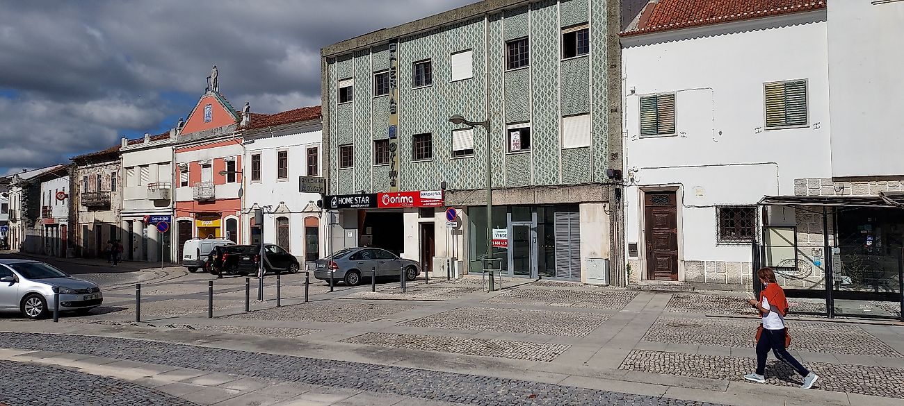 Apartamento T7 à venda em Cantanhede