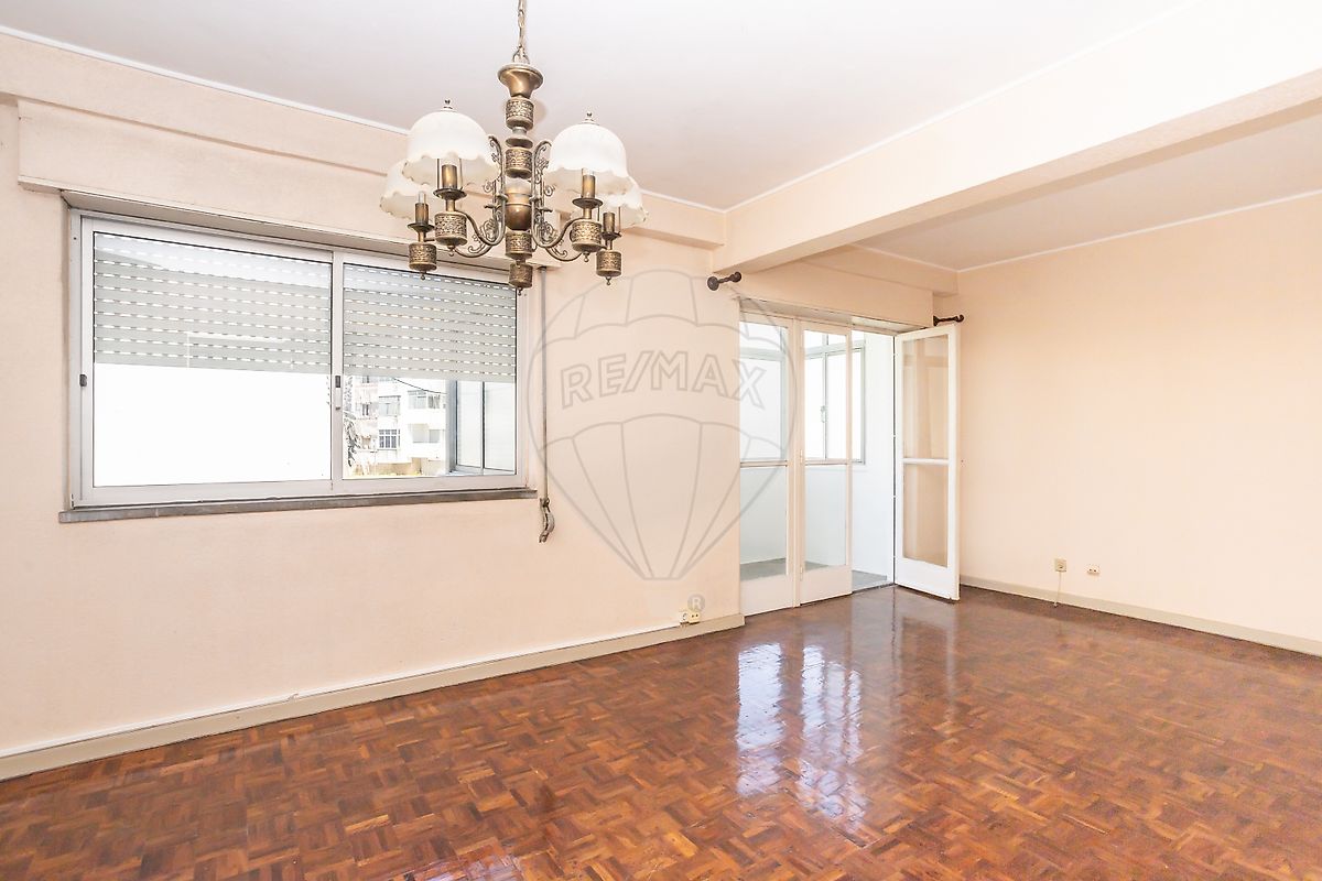 Apartamento T4 à venda em Montijo