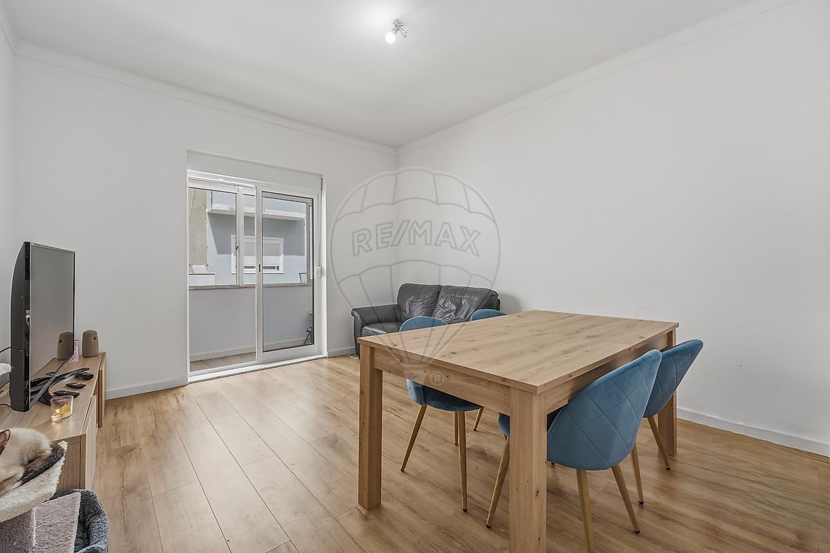 Apartamento T1 à venda em Moita