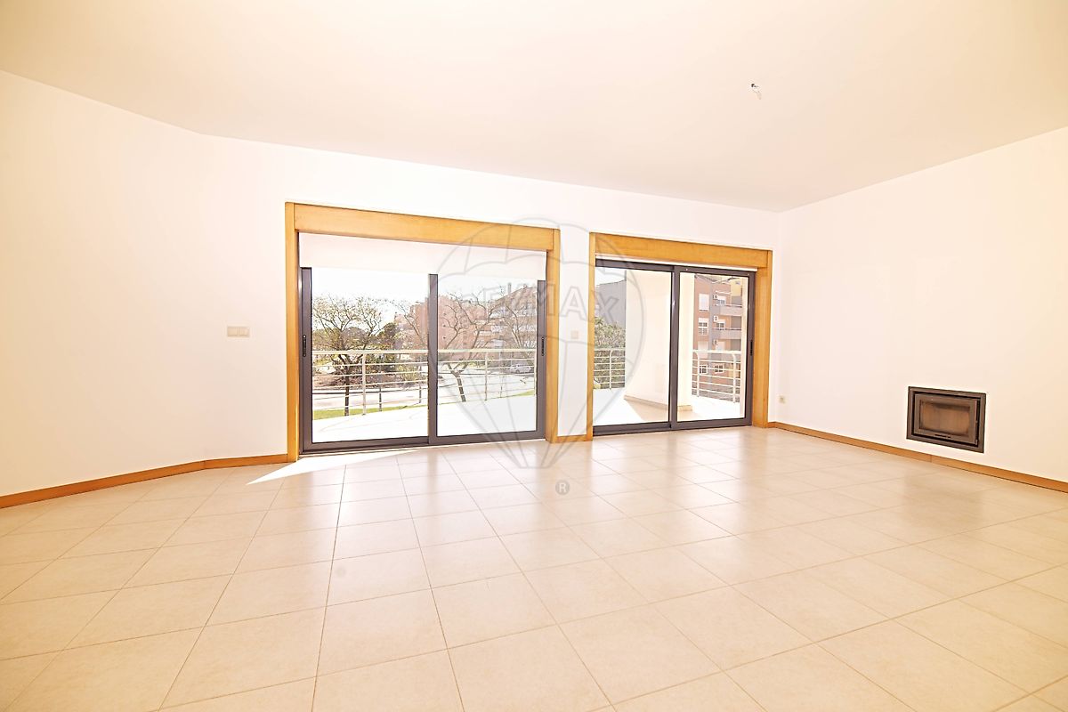Apartamento T4 à venda em Palmela