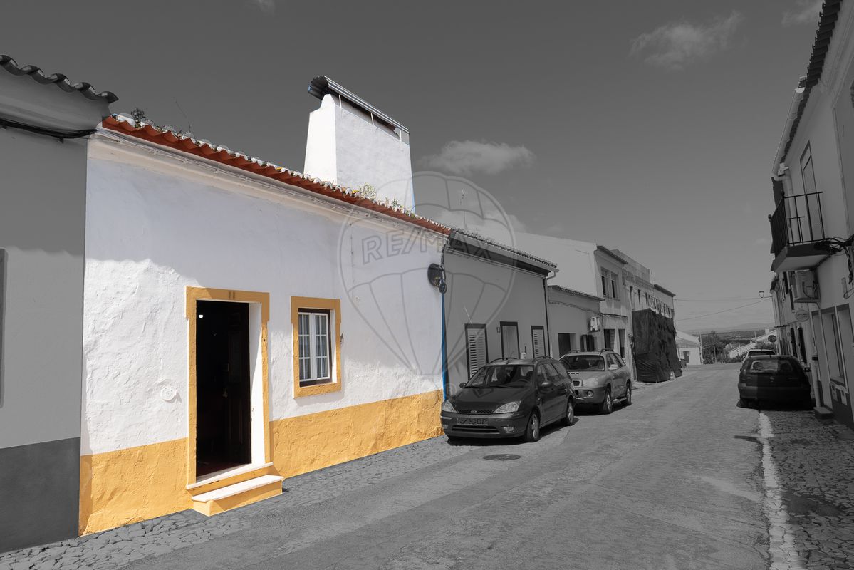 Moradia T2 para venda