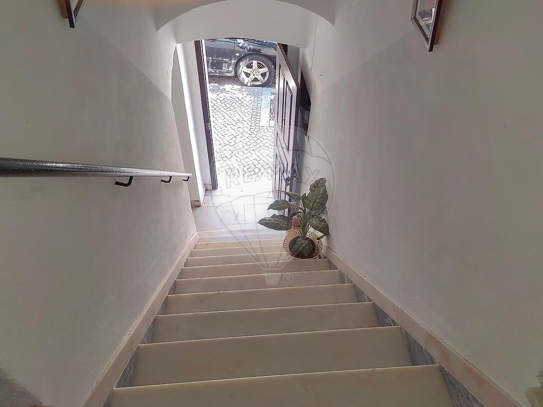 listing 125151009-234 picture-0