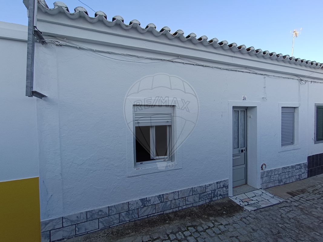 Moradia T2 para venda