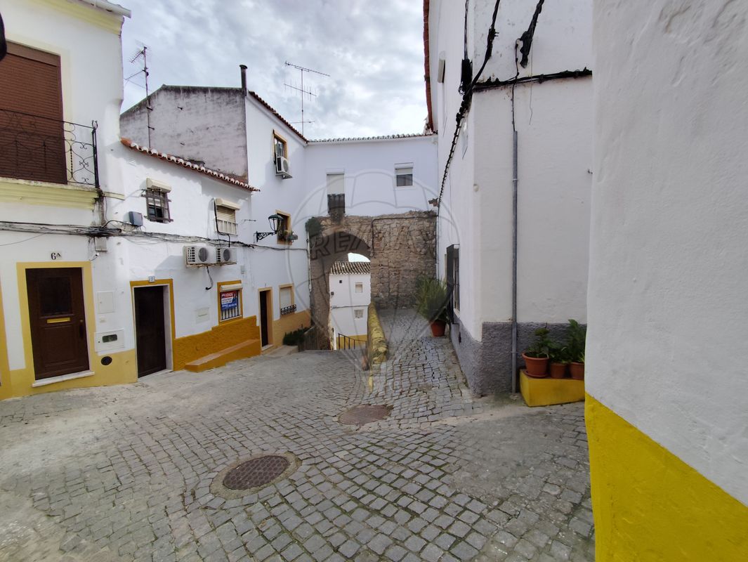 Moradia T2 para venda