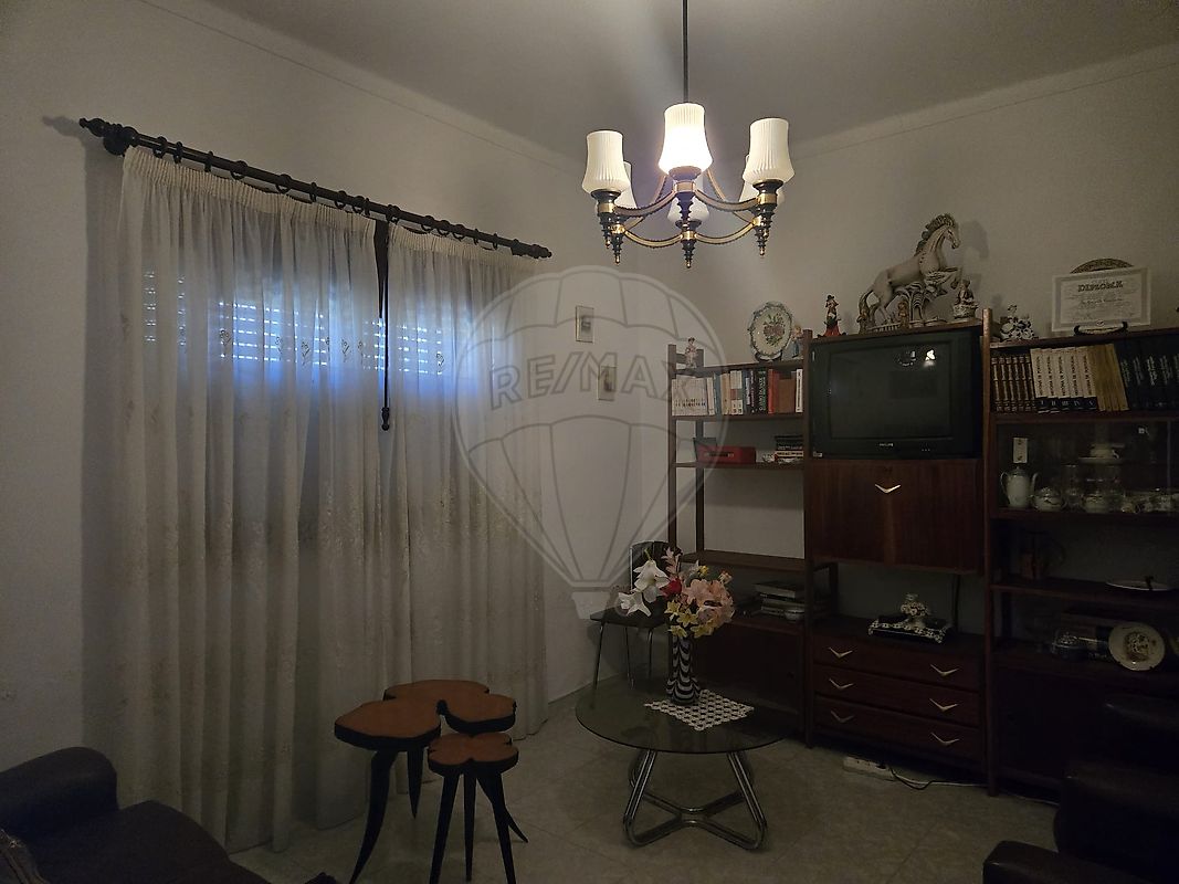 listing 125151007-588 picture-0