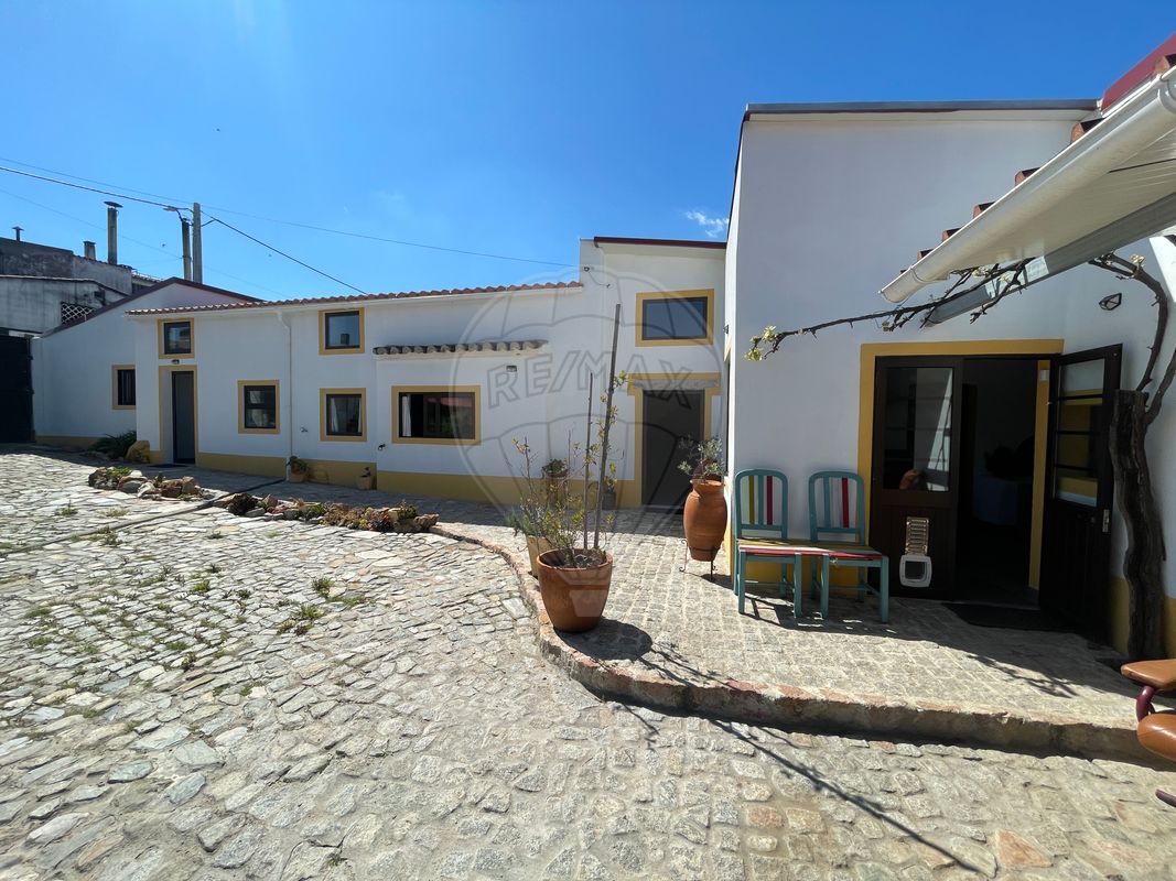 Moradia T2 para venda